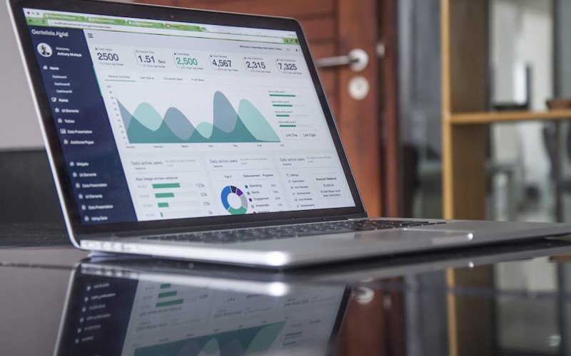 Perú y el Sueño Americano Tech: ¿Por qué las Startups de EE.UU. Capturan a tus Desarrolladores Backend?